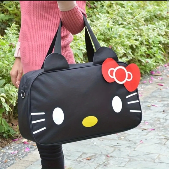 HELLO KITTY | Spacious Water-resistant Black Duffle Bag w/ Carrying Strap - Picture 3 of 8